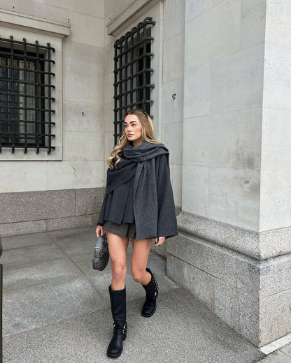 JULI | SHORT CAPE COAT